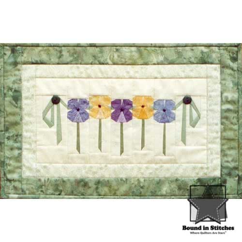 Pansy Garland by MH Designs  |  Bound in Stitches